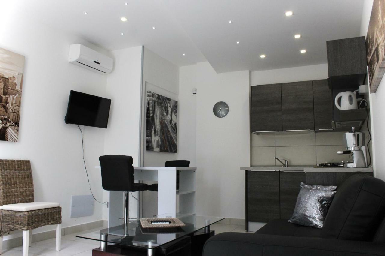 Villa Nina 2013 Appartamento Ταορμίνα Εξωτερικό φωτογραφία