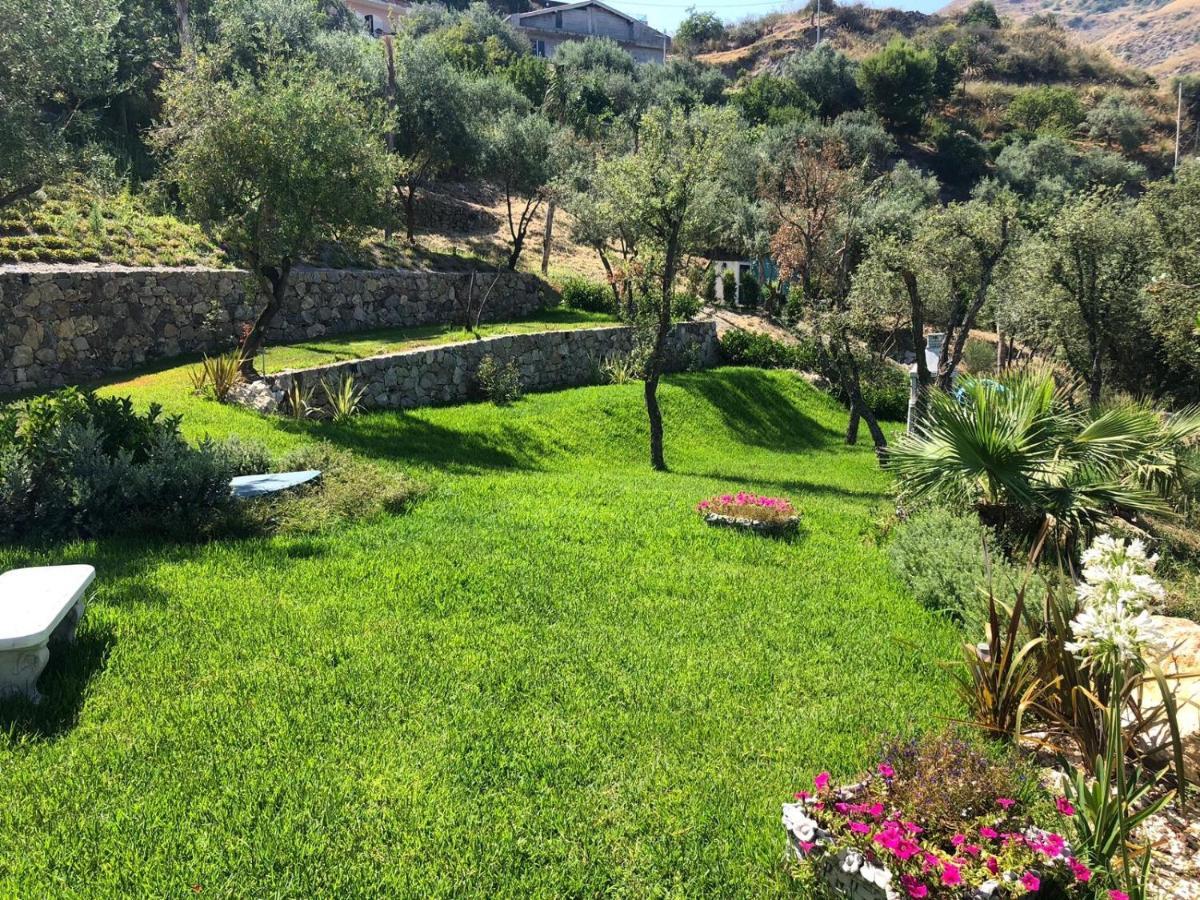 Villa Nina 2013 Appartamento Ταορμίνα Εξωτερικό φωτογραφία
